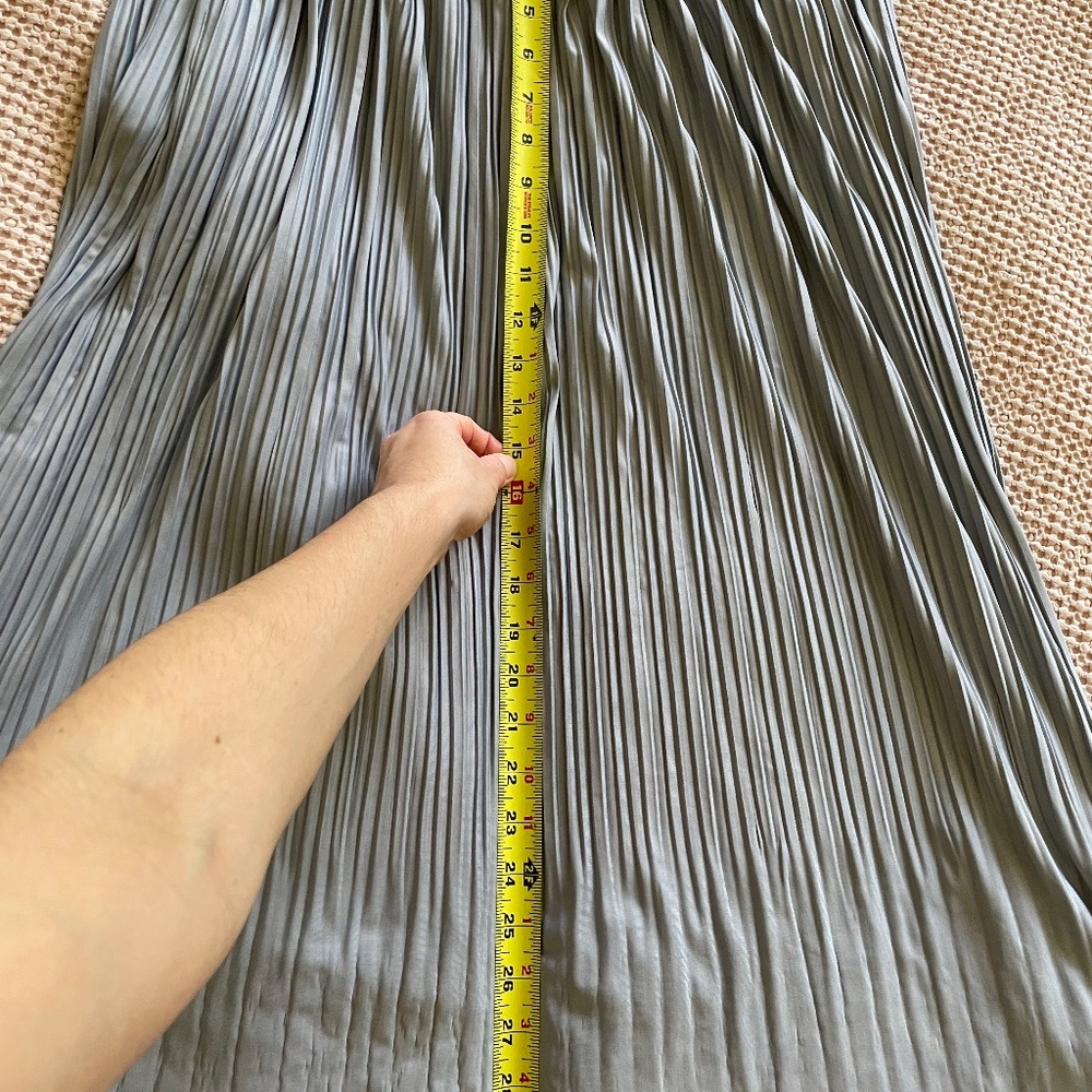 Metro Wear Silver-Gray Pleated Maxi Skirt - Picture 10 of 16